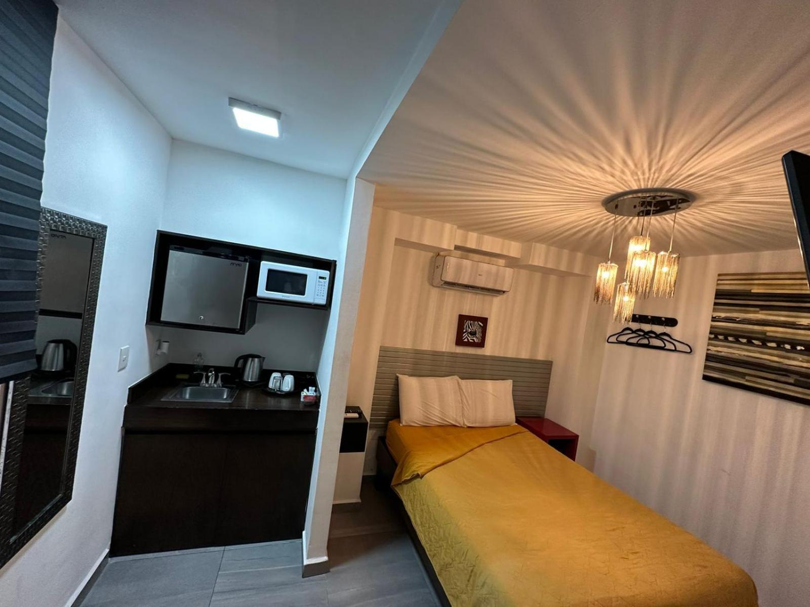 Caribbean Boutique Rooms Канкун Экстерьер фото
